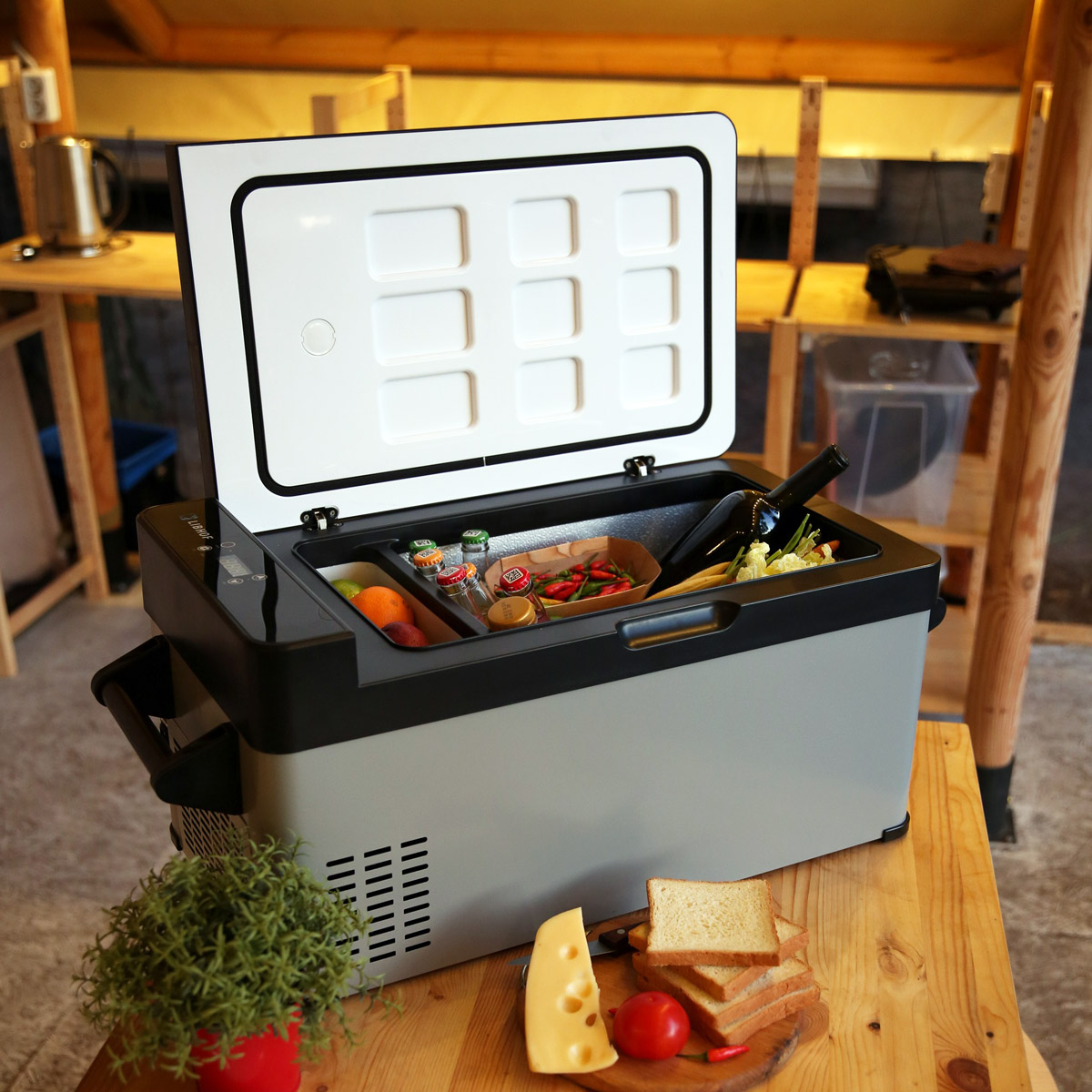 Холодильник Libhof Q-22