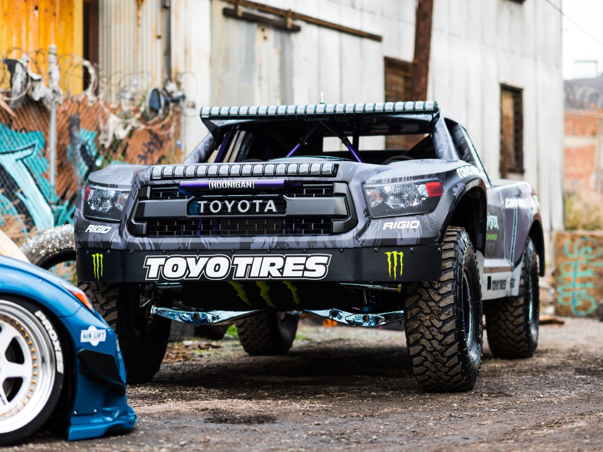 20 » RIGID Adapt — Адаптивный свет (56 светодиодов)