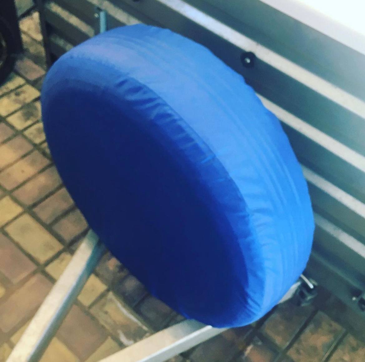 Чехол на запасное колесо