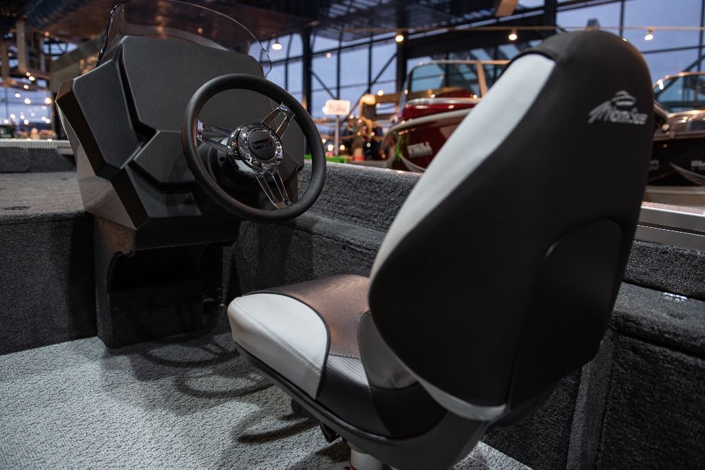 Катер NorthSilver 470 SC