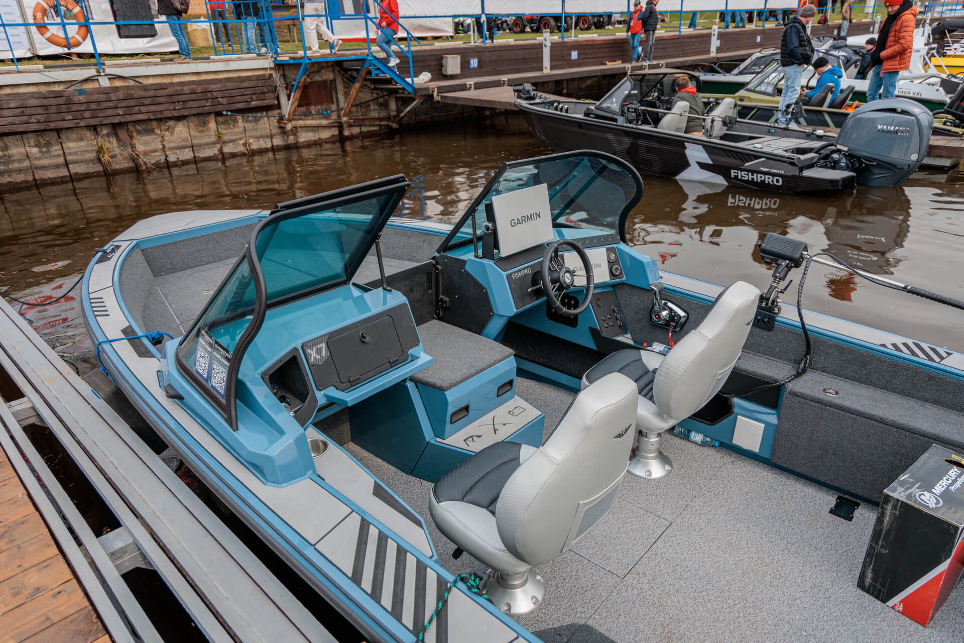 VBOATS FISHPRO X7