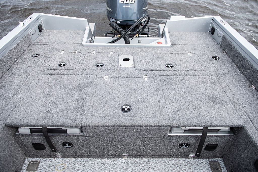 NorthSilver 615 Fish Sport на катере — пример установки, Рыбанутые.РФ