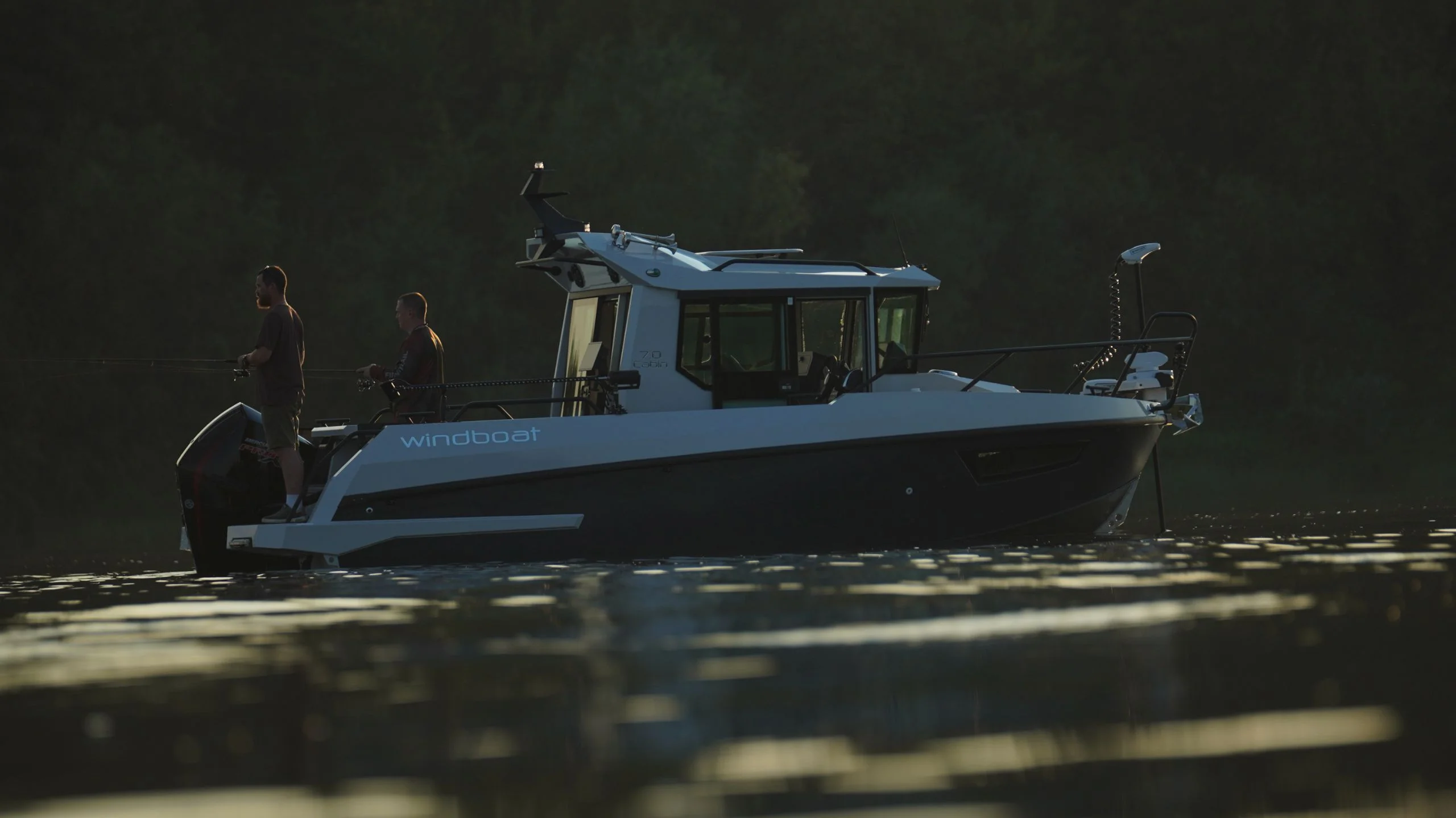 Windboat 7.0 Cabin