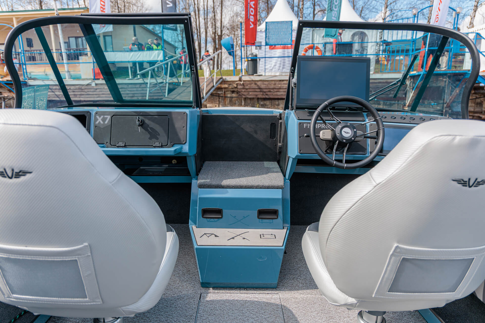 VBOATS FISHPRO X7