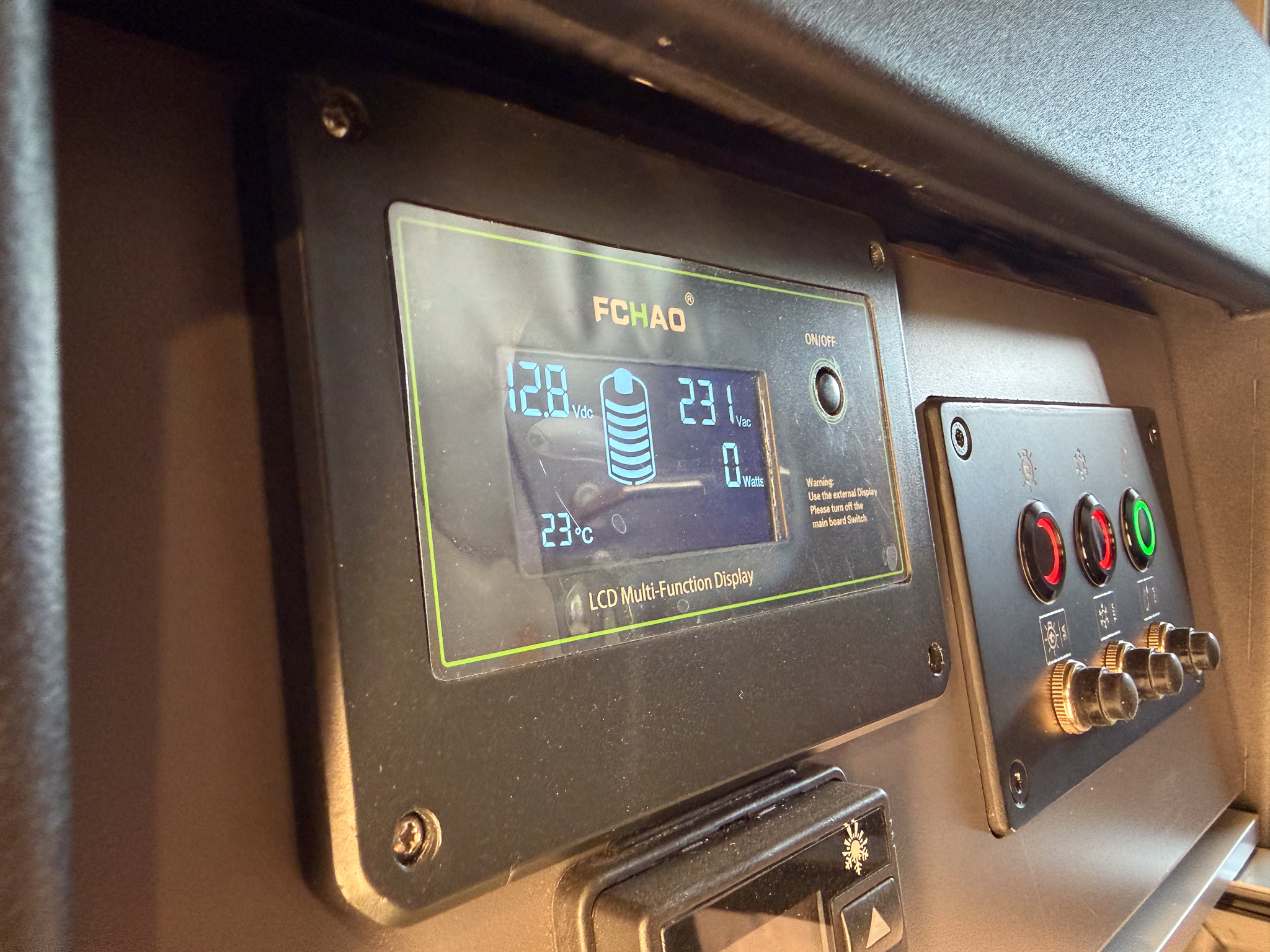 VBOATS 850 Cabin + Mercury Verado 400 + прицеп