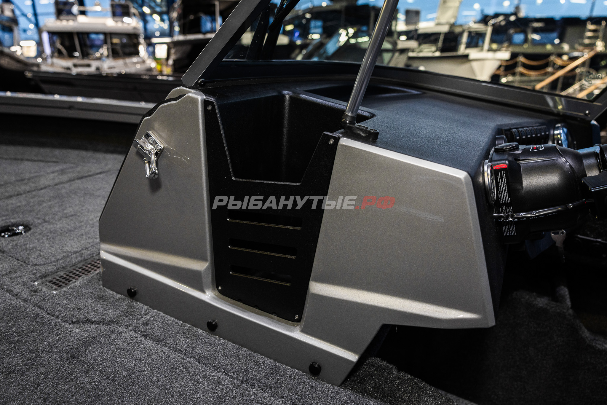 NorthSilver 650M Fish Sport на катере — пример установки, Рыбанутые.РФ