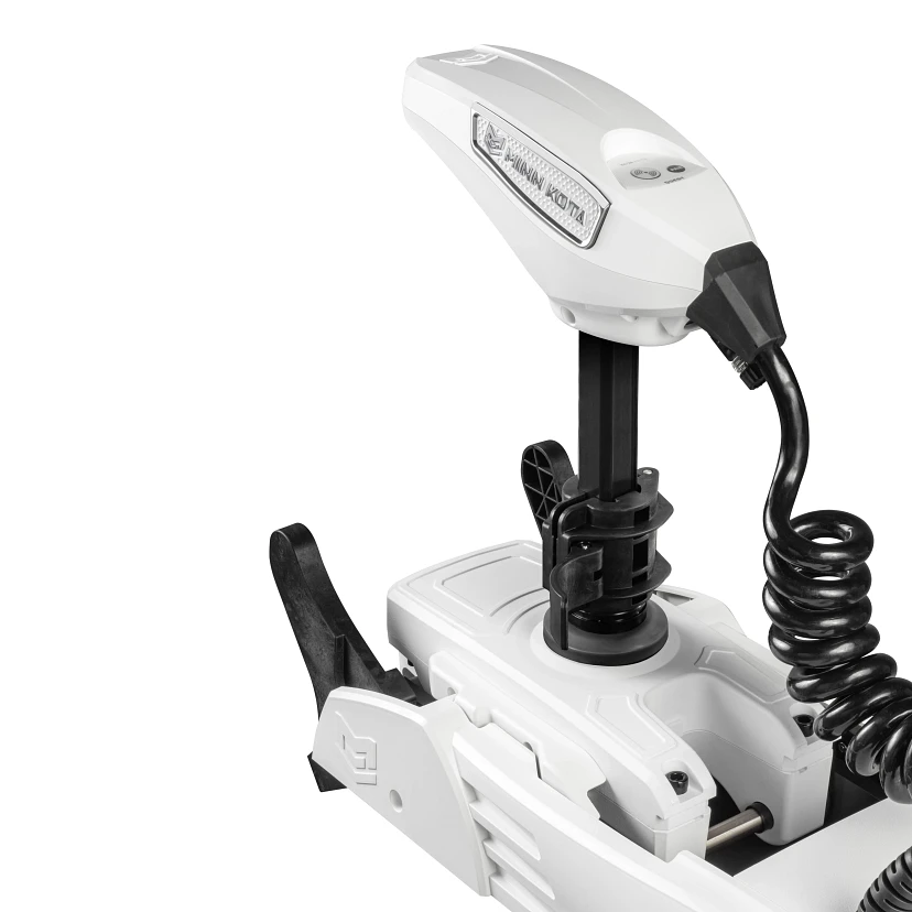 Minn Kota Riptide Terrova QUEST 90/115 lb. Thrust, 100" Shaft, Wireless Remote, White на катере — пример установки, Рыбанутые.РФ