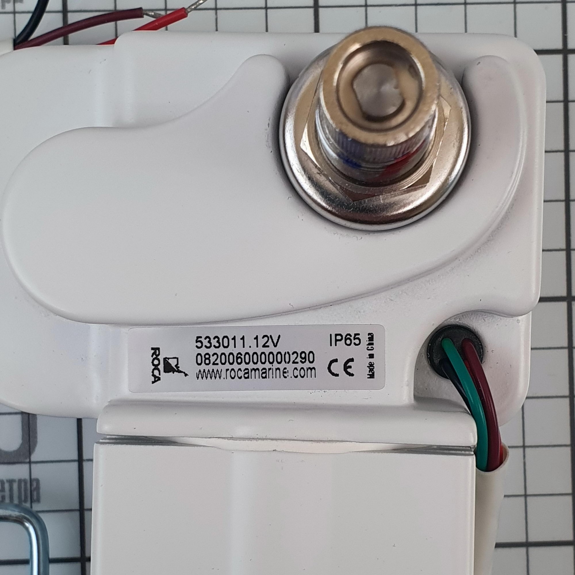 Двухскоростной привод стеклоочистителя Roca W12 533011 12 В 45-110° белый цвет