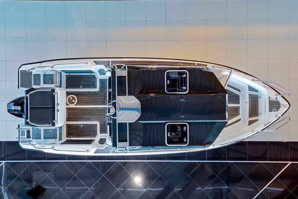 NorthSilver Cabin 655 на катере — пример установки, Рыбанутые.РФ