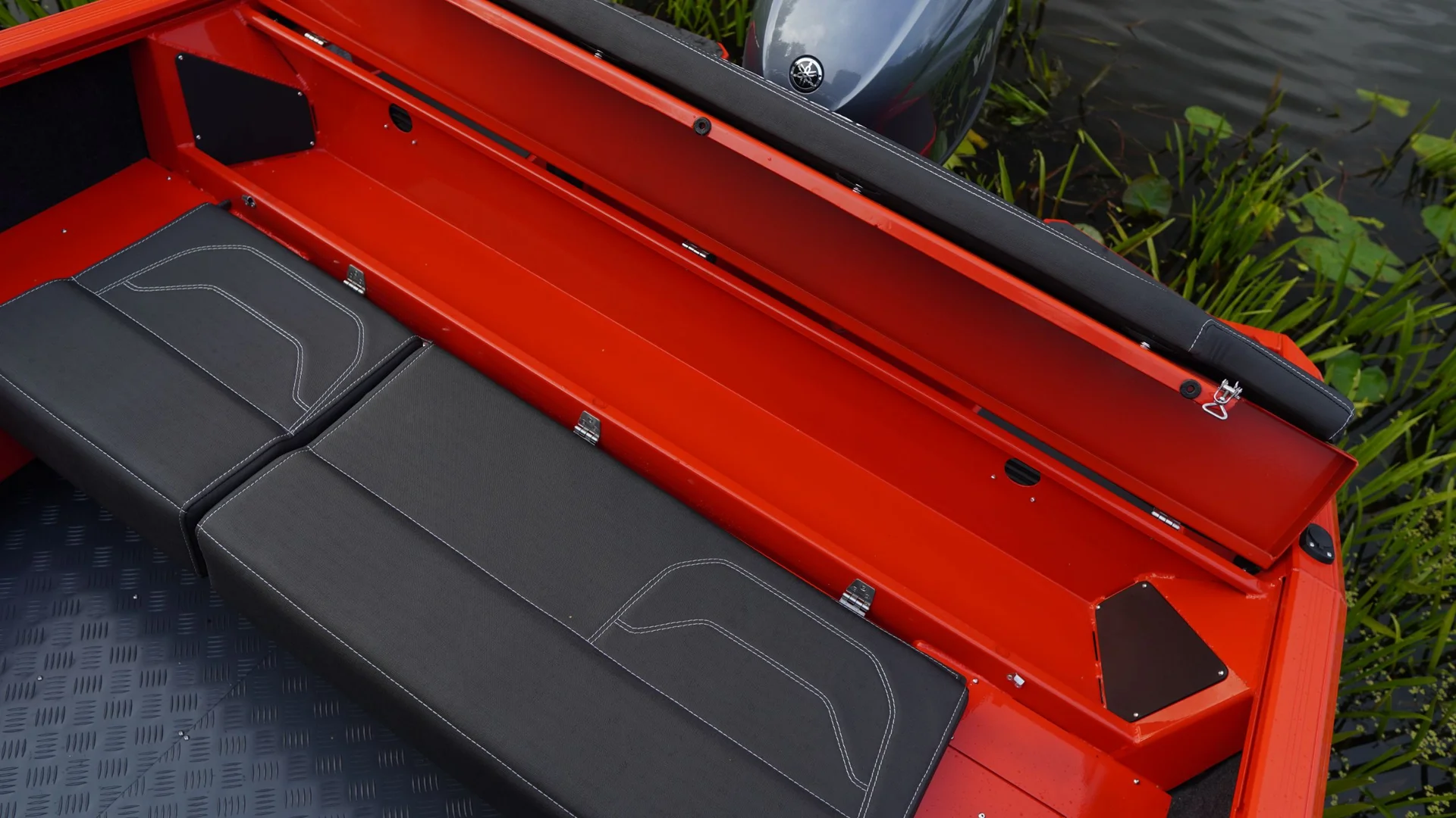 Windboat 4.6 DCX Air