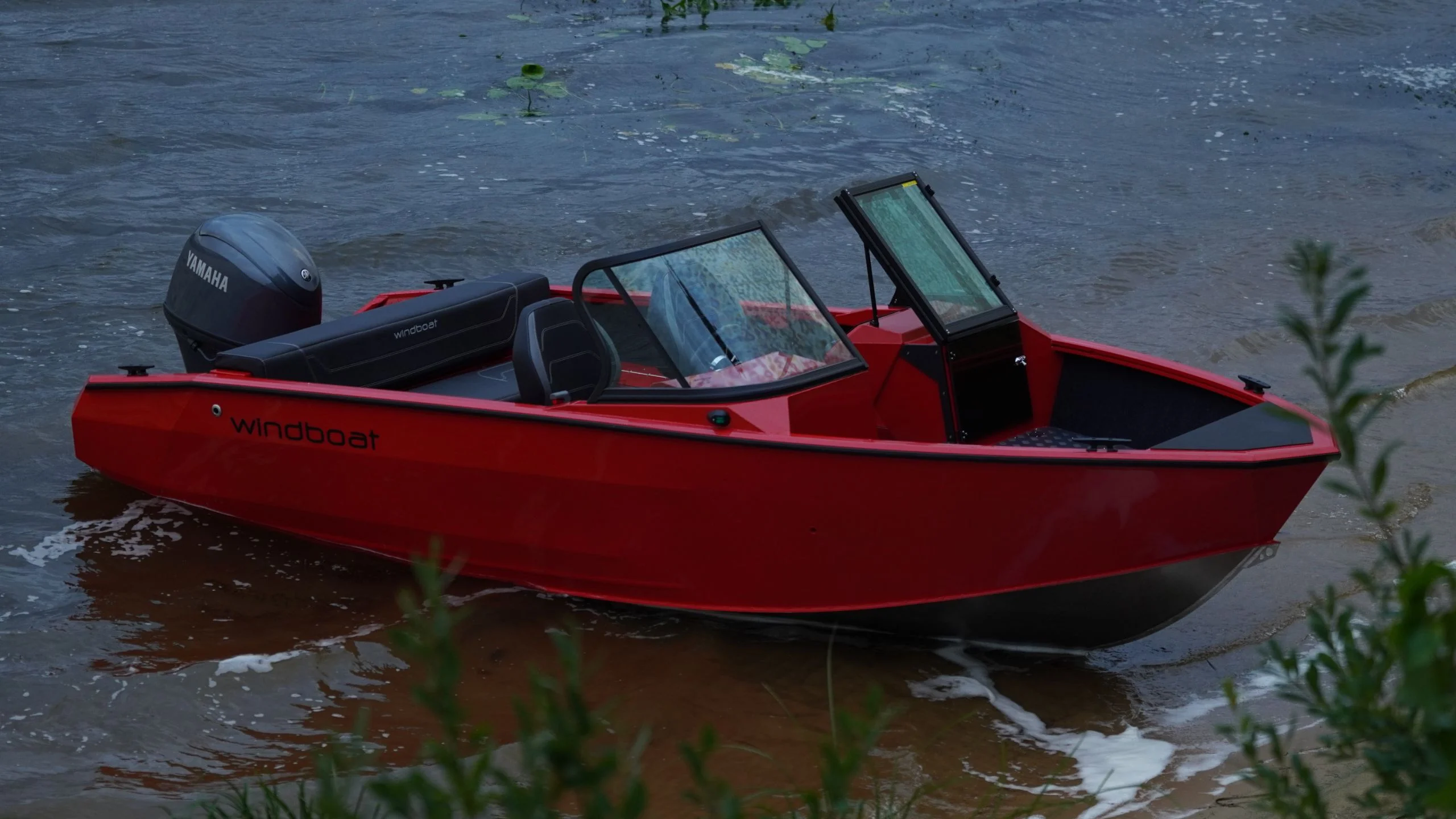 Windboat 4.6 DCX Air
