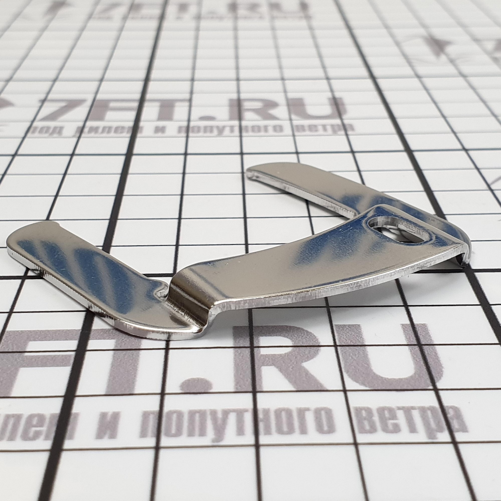 Монтажная скоба для мотора Roca W12 533202 электрополированная