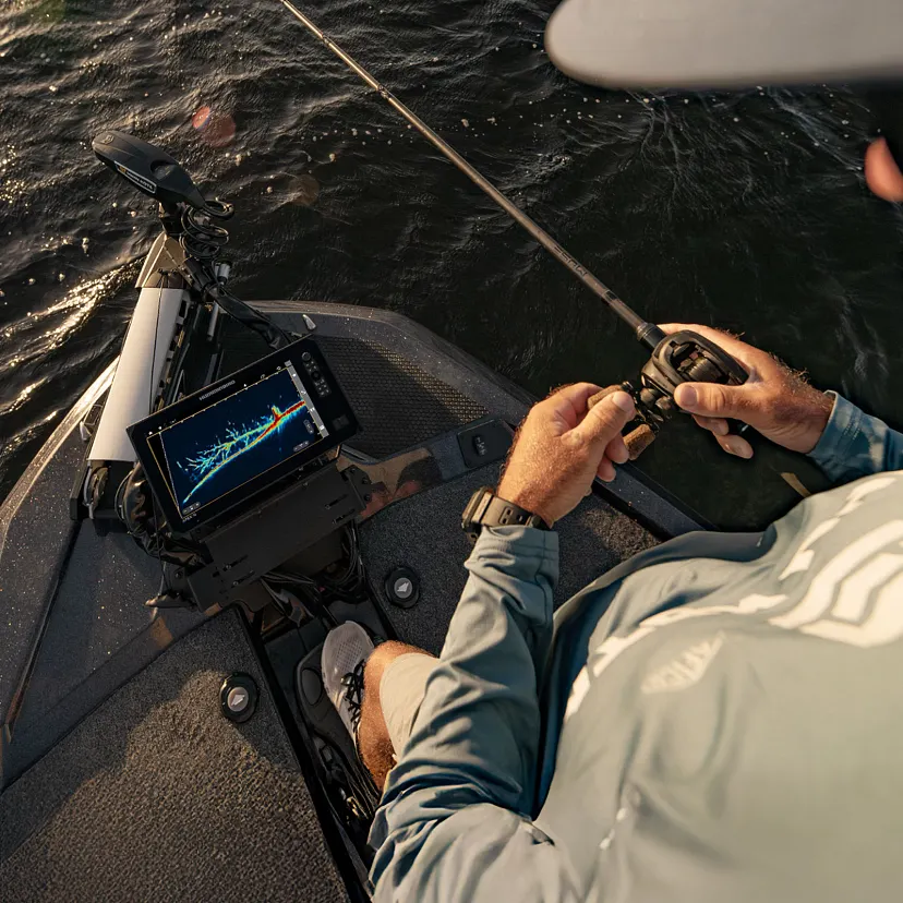 Humminbird APEX 13 MEGA SI+ с датчиком XM 14 HW MSI