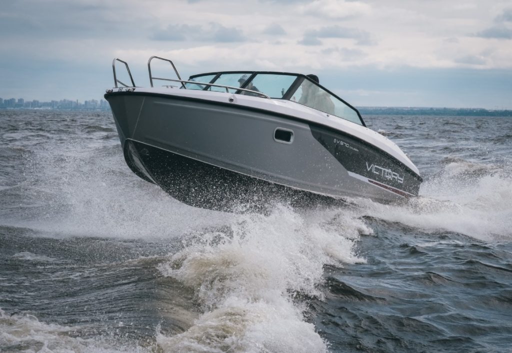 Victory 570 Cruiser