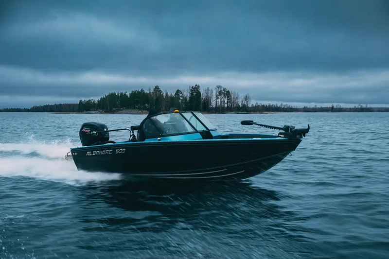 Albakore 500 fish на катере — пример установки, Рыбанутые.РФ