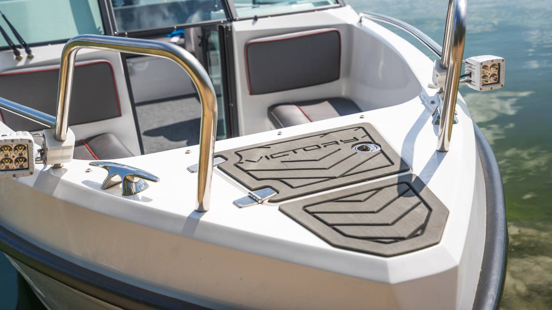 Victory 570 Open