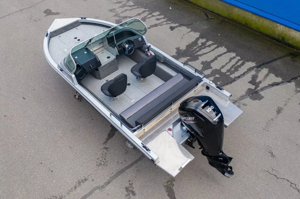 NorthSilver 525 Fish на катере — пример установки, Рыбанутые.РФ