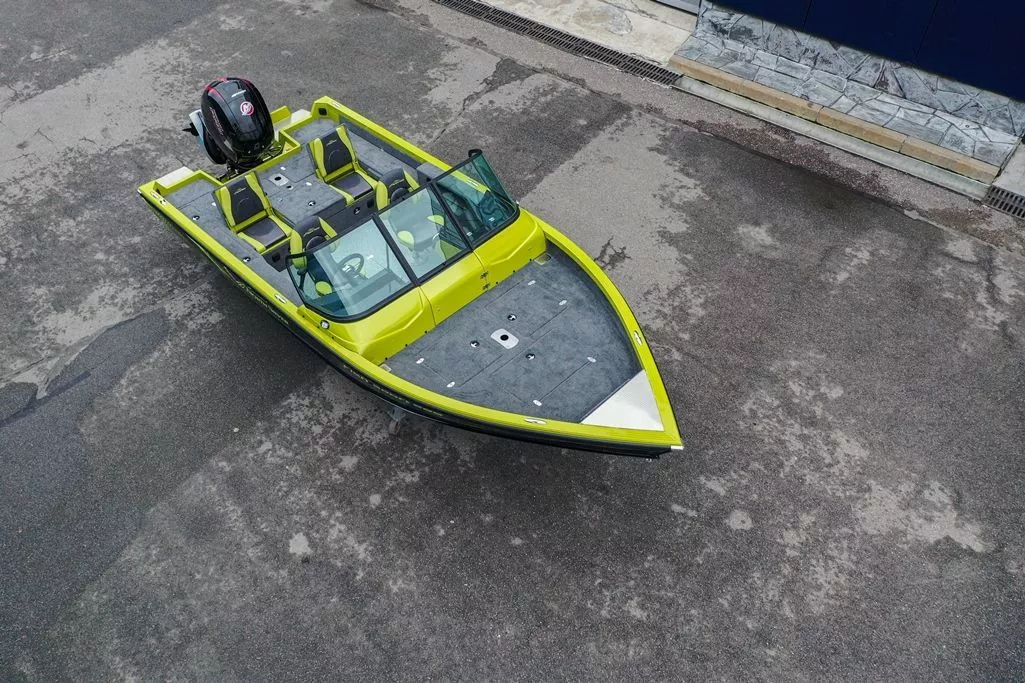 NorthSilver 585 Fish Sport на катере — пример установки, Рыбанутые.РФ