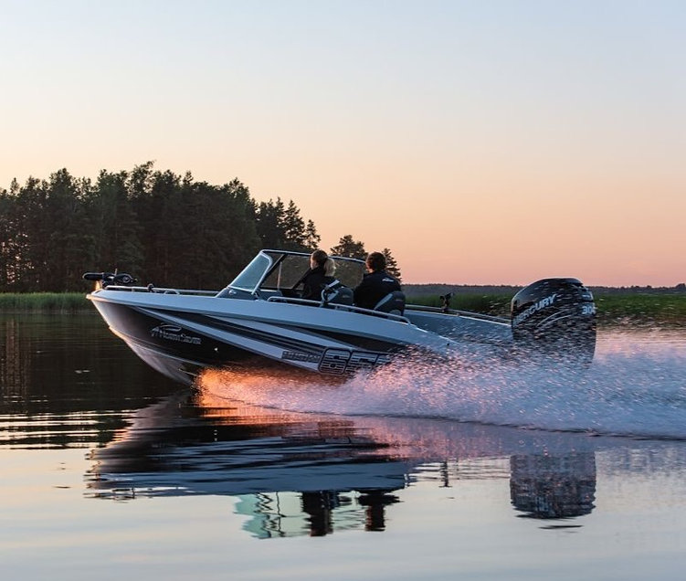 Катер NorthSilver Husky 650 SF