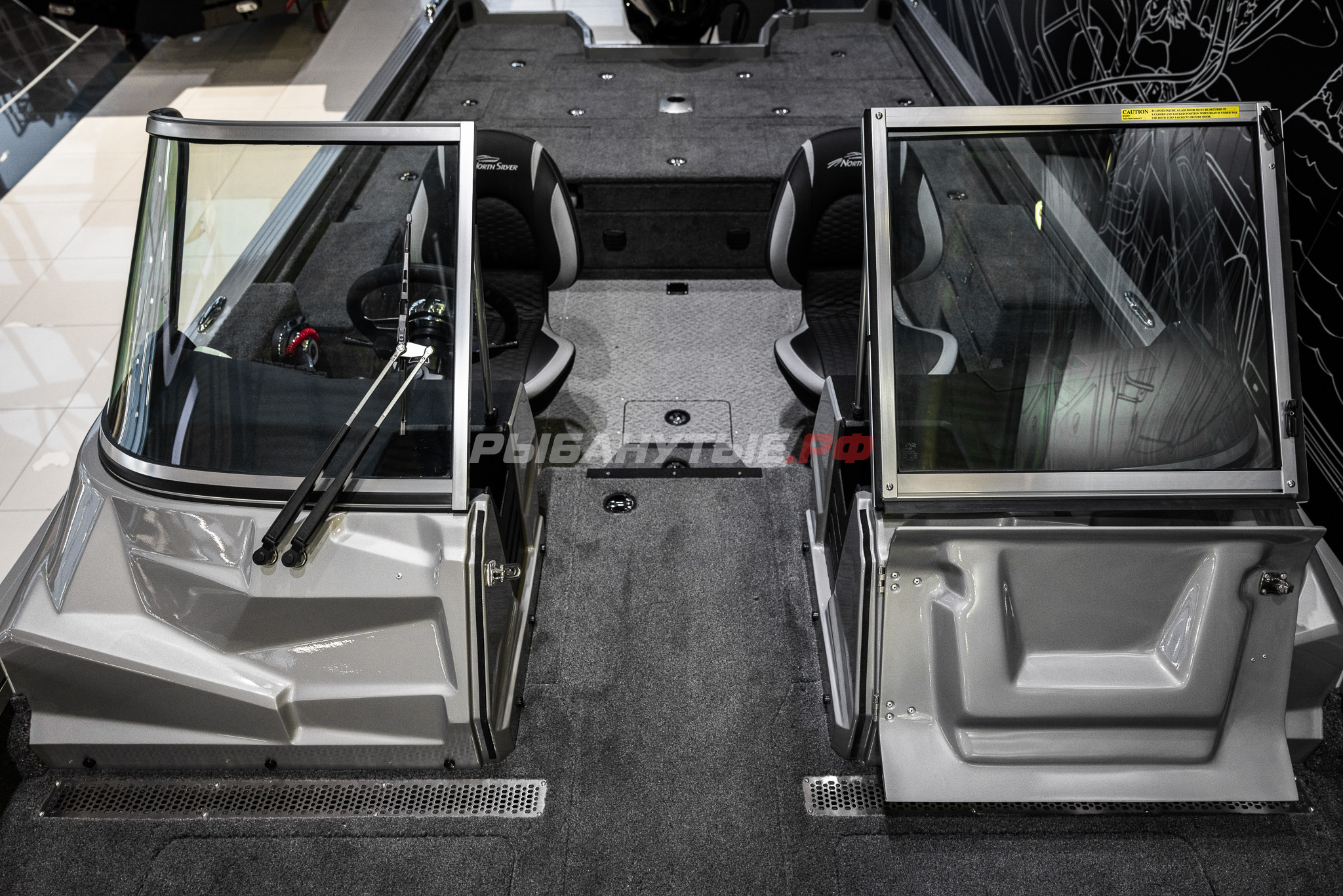 NorthSilver 650M Fish Sport на катере — пример установки, Рыбанутые.РФ