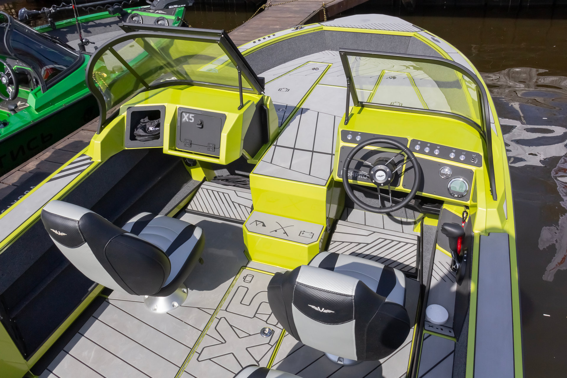 VBOATS FISHPRO X5