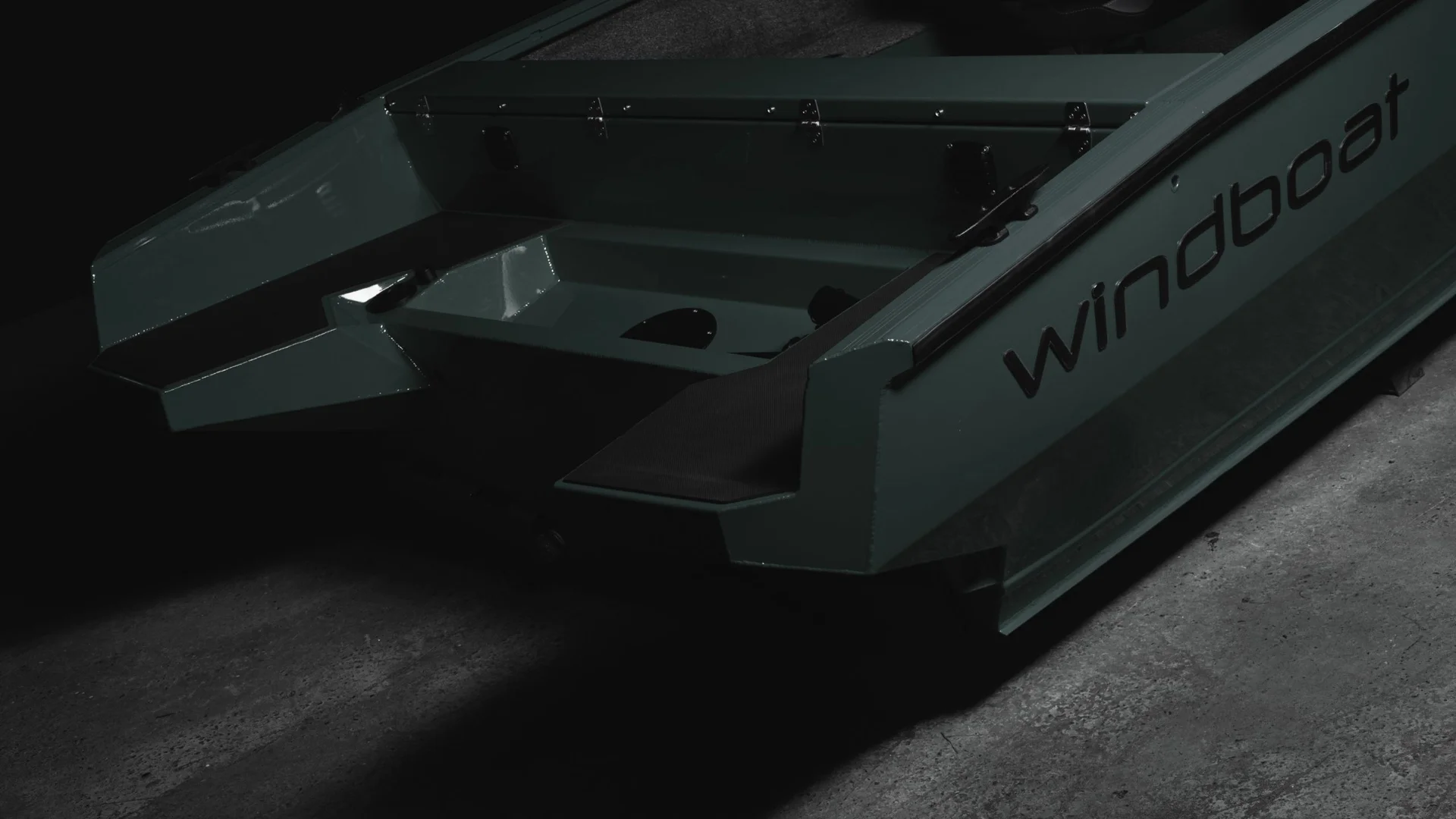 Windboat 4.6 DCX