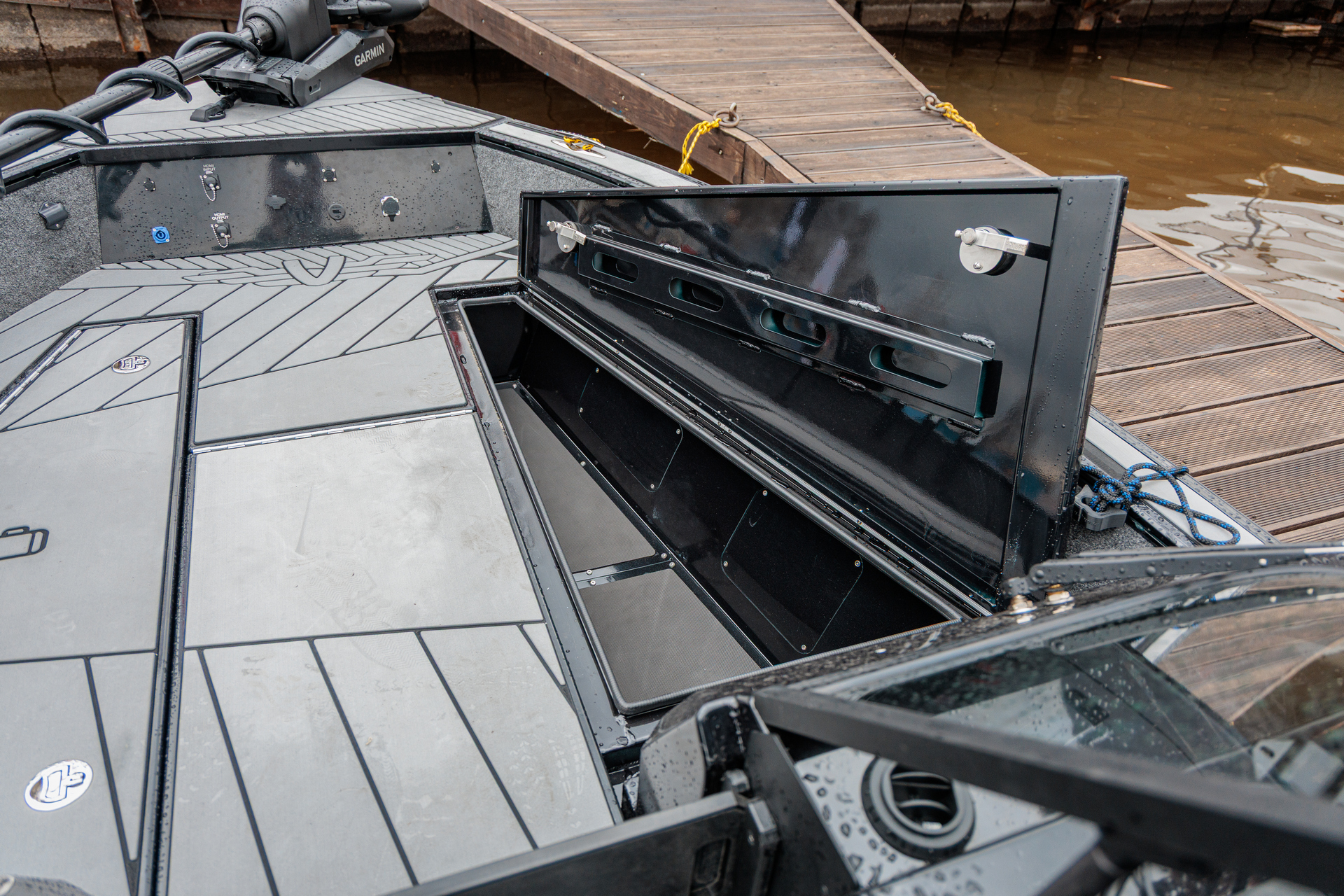 VBOATS FISHPRO X5