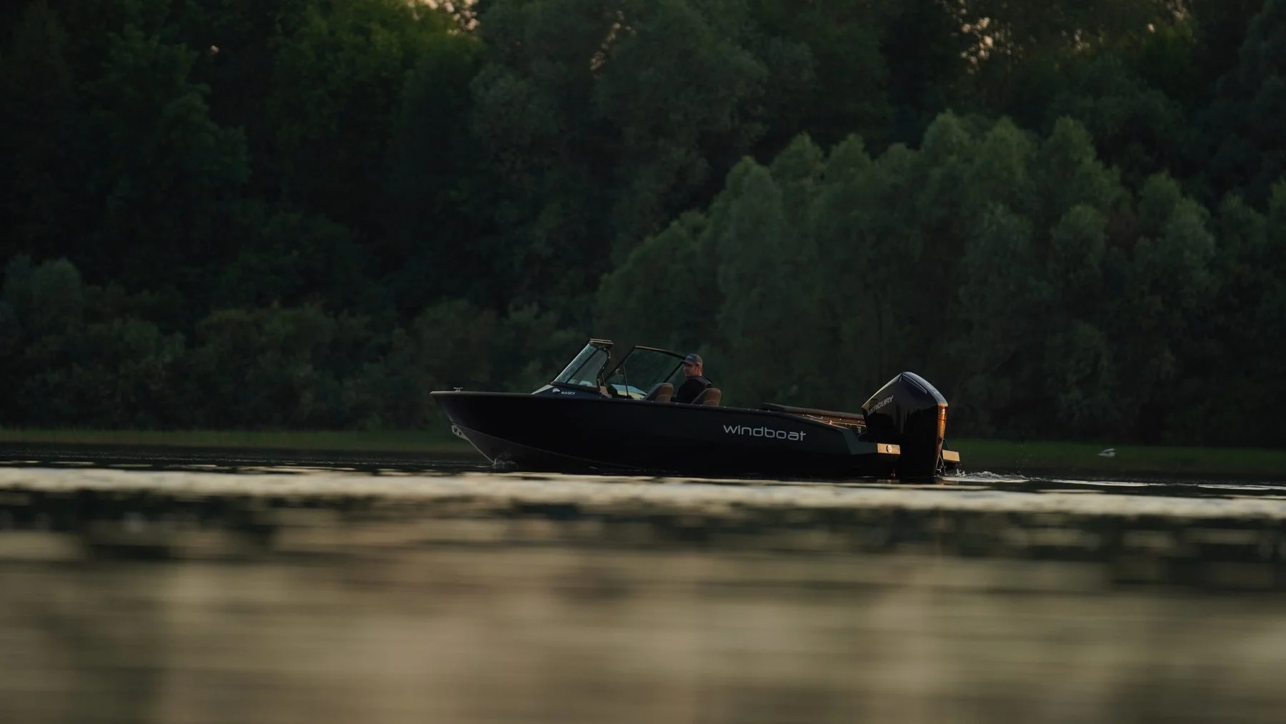 Windboat 6.0 DCX