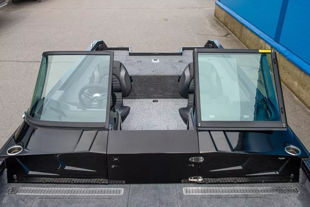 Катер NorthSilver 700 Fish Sport