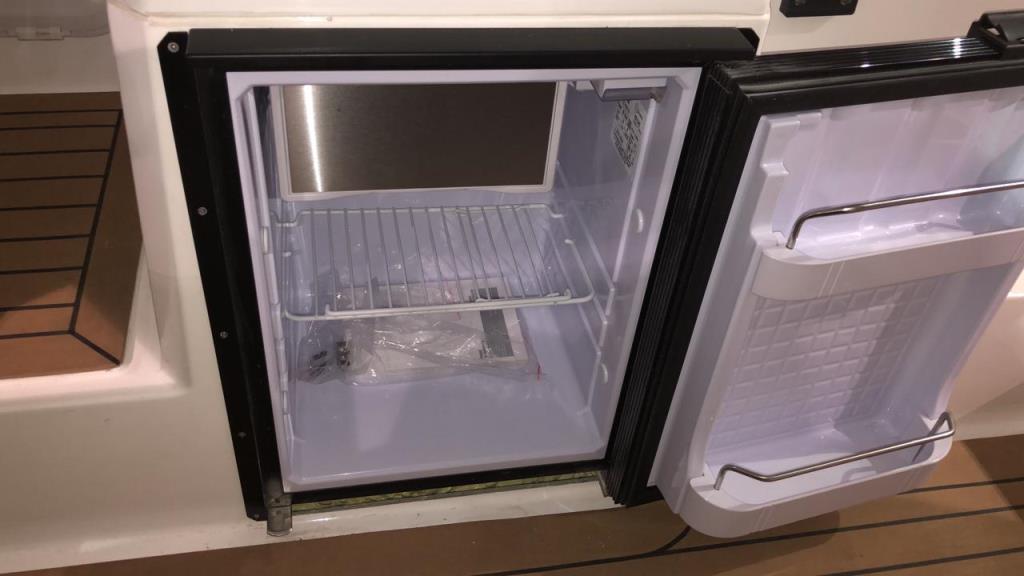 NorthSilver Star Cabin 655 на катере — пример установки, Рыбанутые.РФ