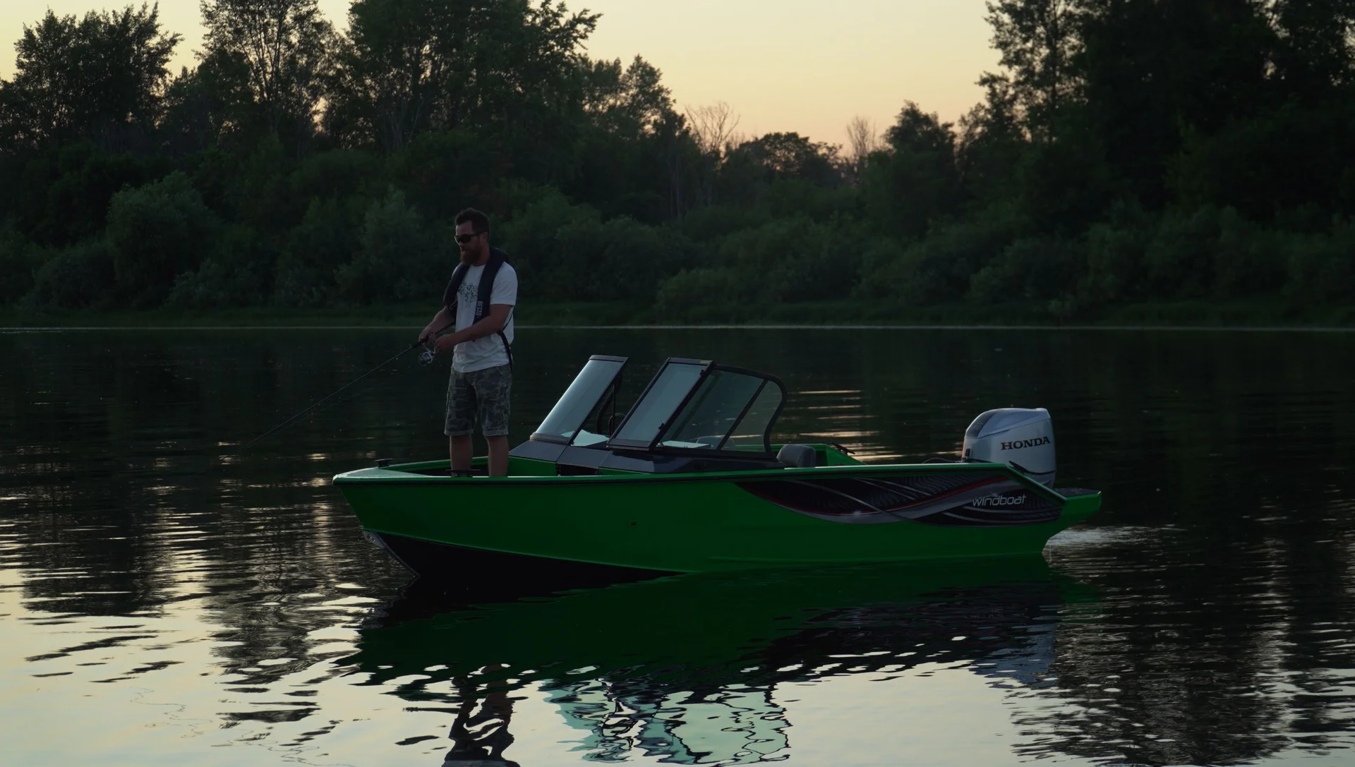 Windboat 4.6 DC EvoFish