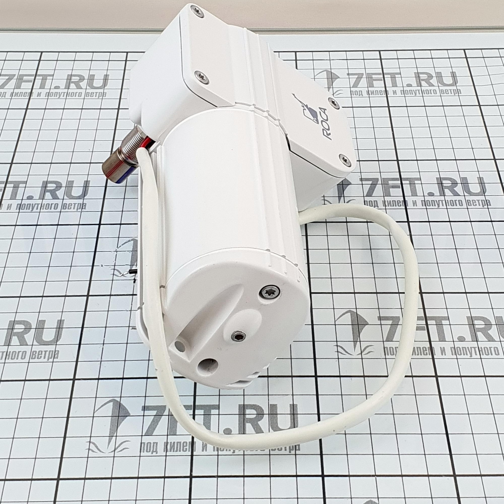 Двухскоростной привод стеклоочистителя Roca W12 533011 12 В 45-110° белый цвет