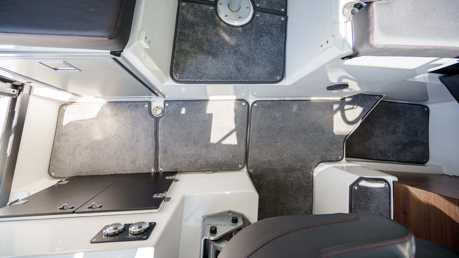 Victory 737 Cabin