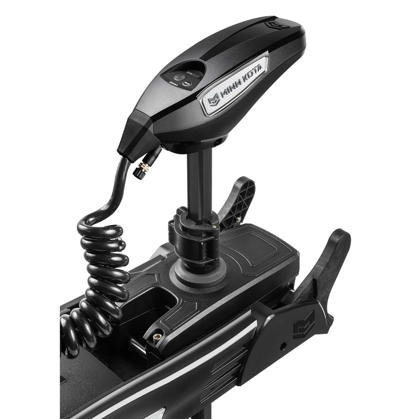 Minn Kota Riptide Terrova QUEST 90/115 lb. Thrust, 100" Shaft, Wireless Remote, Black на катере — пример установки, Рыбанутые.РФ