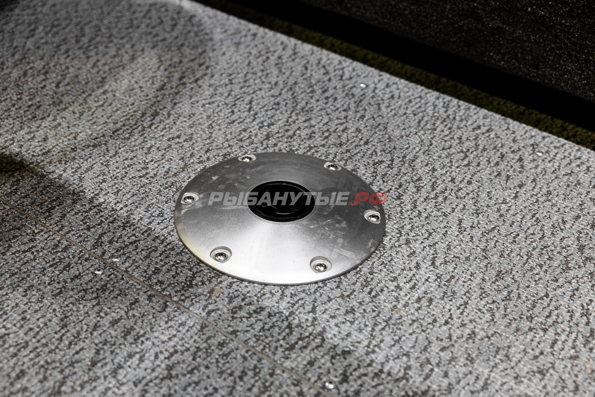 NorthSilver WideMax на катере — пример установки, Рыбанутые.РФ