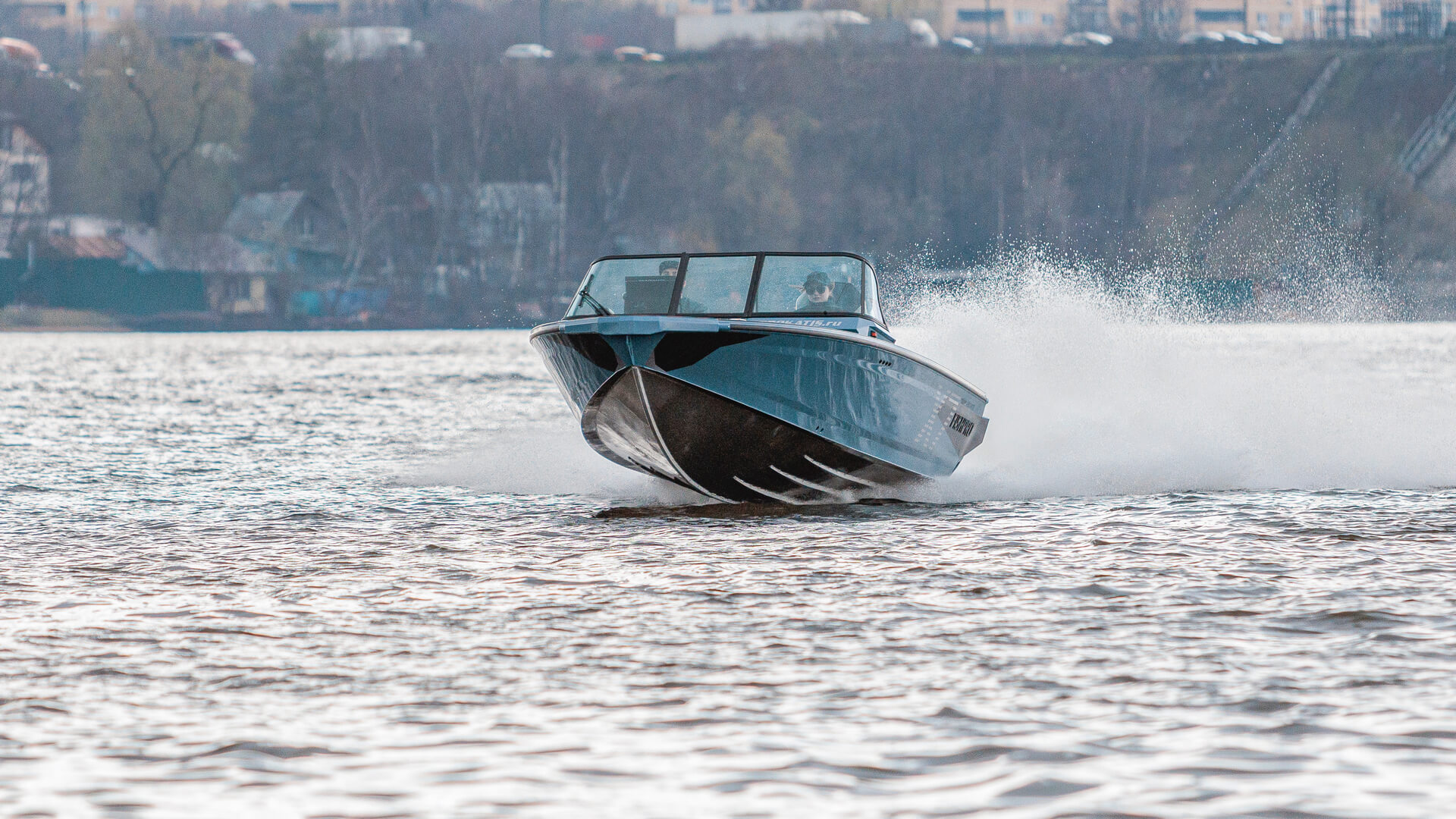 VBOATS FISHPRO X7