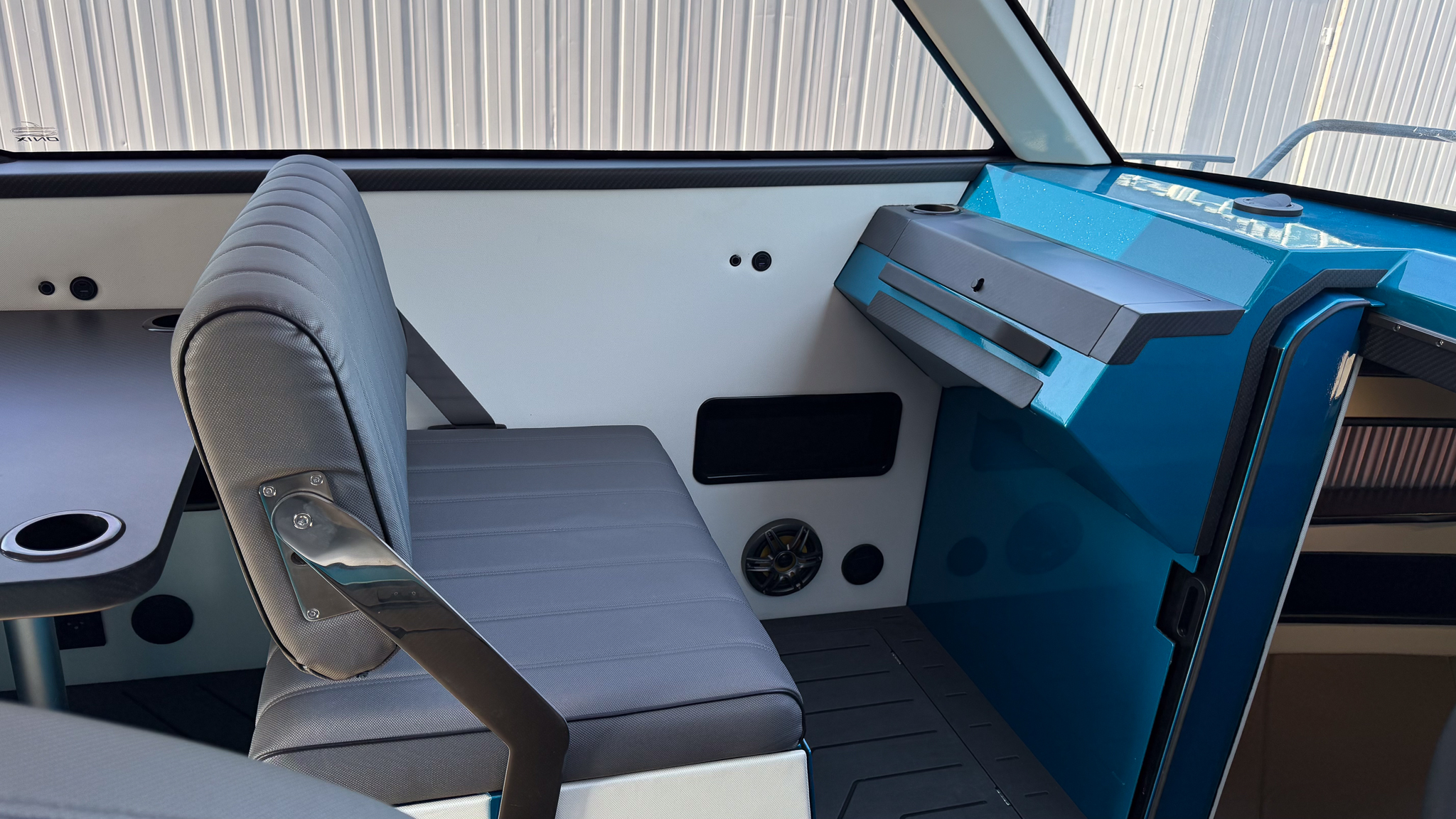 Лодка ONIX 850 Cabin + Спарка Mercury ProXs 300 + прицеп