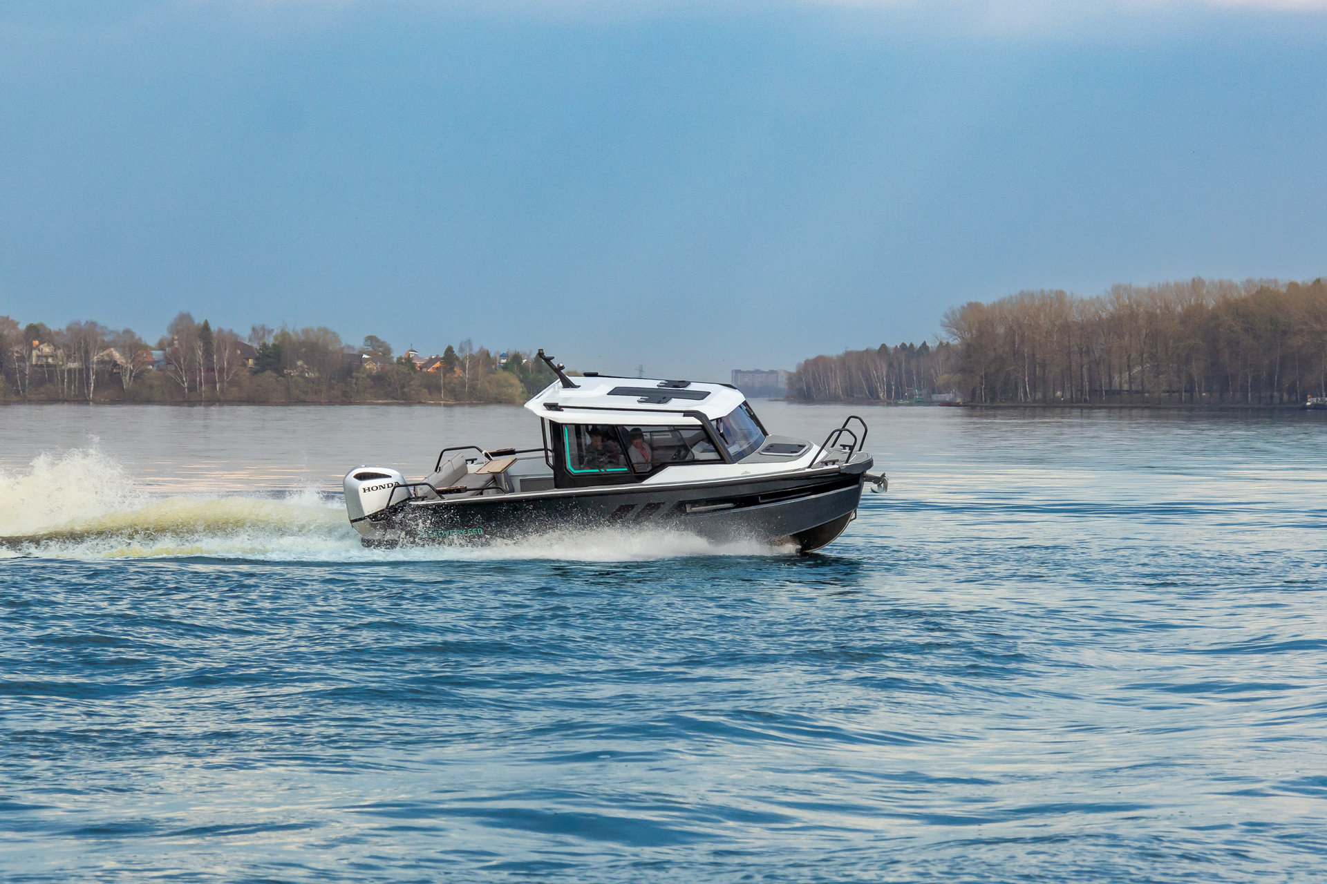 VBOATS Discovery 23