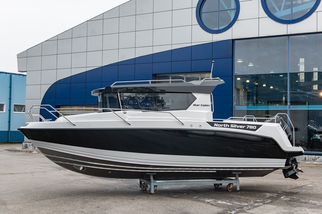 NorthSilver Star Cabin 780 на катере — пример установки, Рыбанутые.РФ