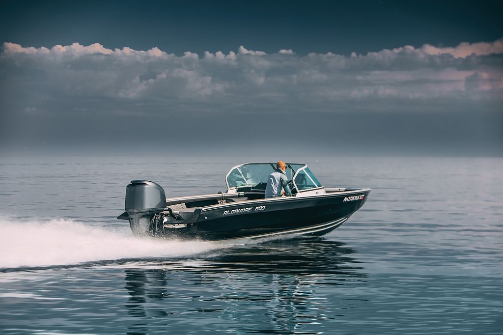 Albakore 600 fish на катере — пример установки, Рыбанутые.РФ