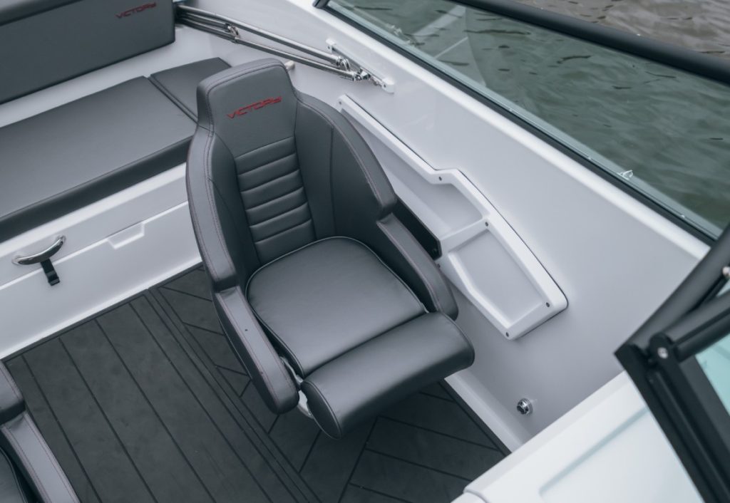 Victory 570 Cruiser