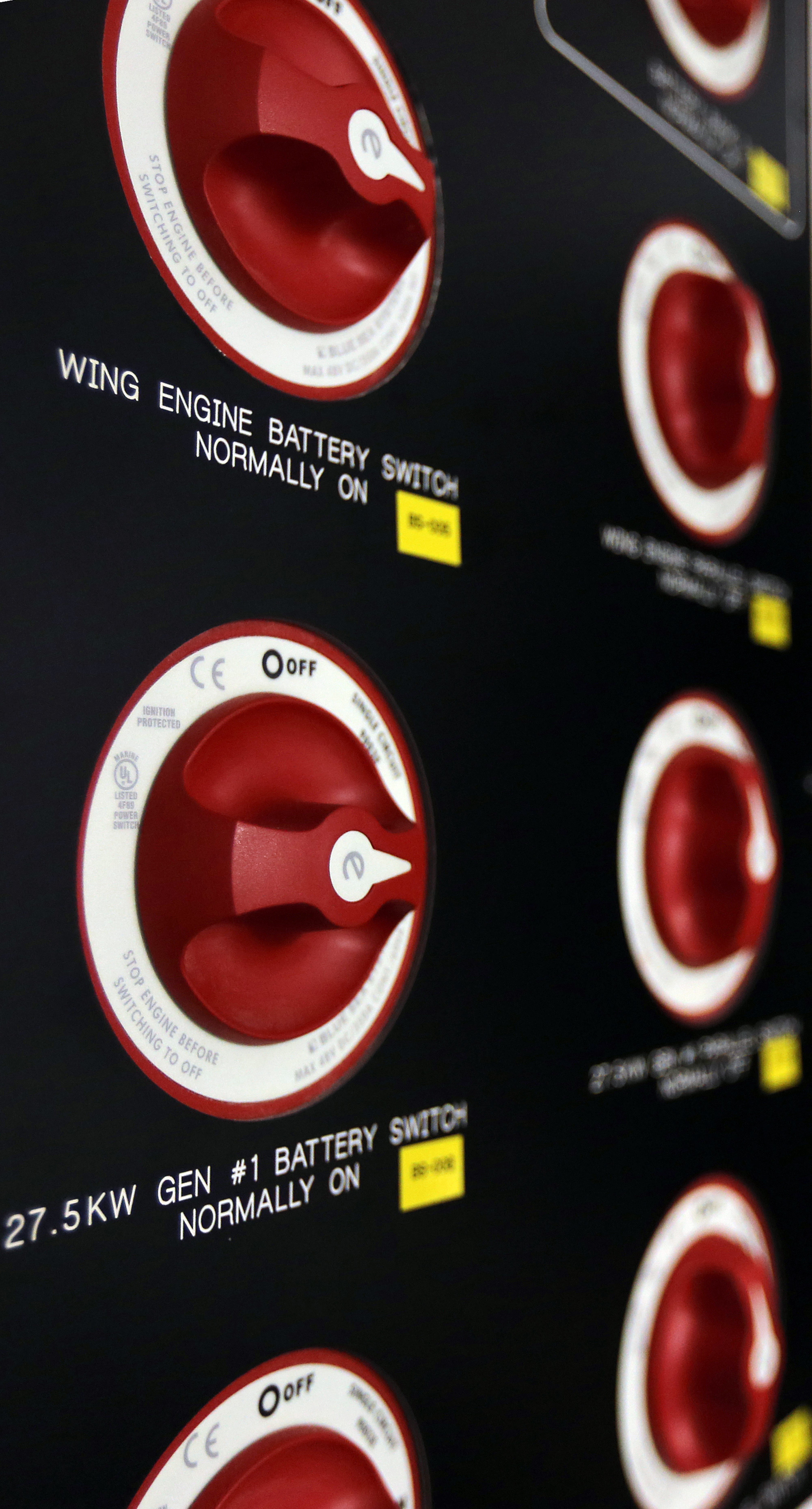 BlueSea e-Series On Off Battery Switch 9003e